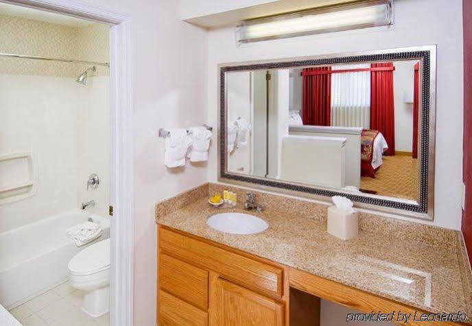 Craigshire Suites St Louis Westport Plaza Maryland Heights Extérieur photo